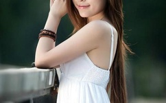 桃子老师和4个学生